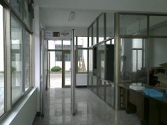 金屬探測(cè)門實(shí)際構(gòu)成的特點(diǎn)是什么?