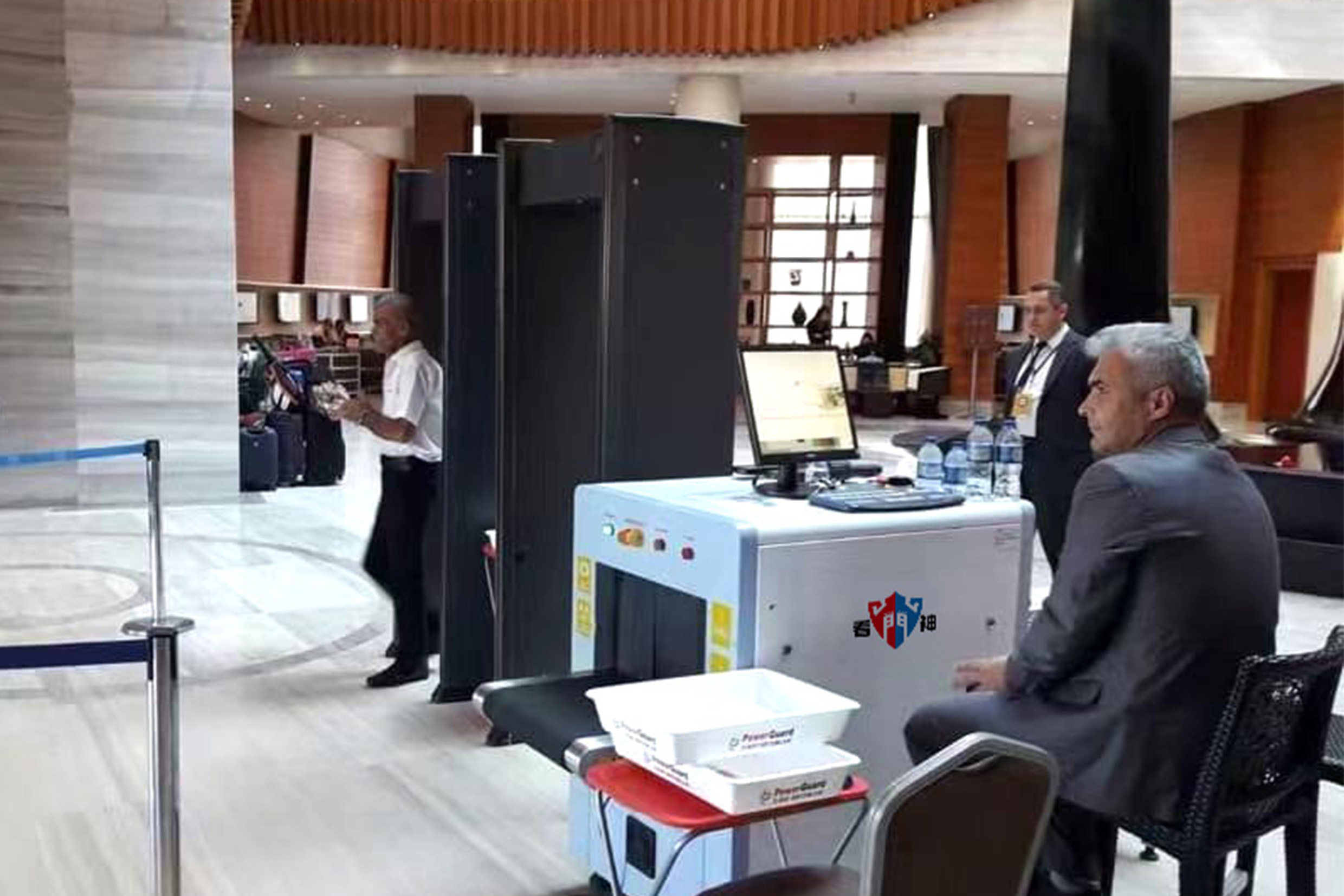 必看！安檢機使用技巧大公開，讓你秒變安檢高手