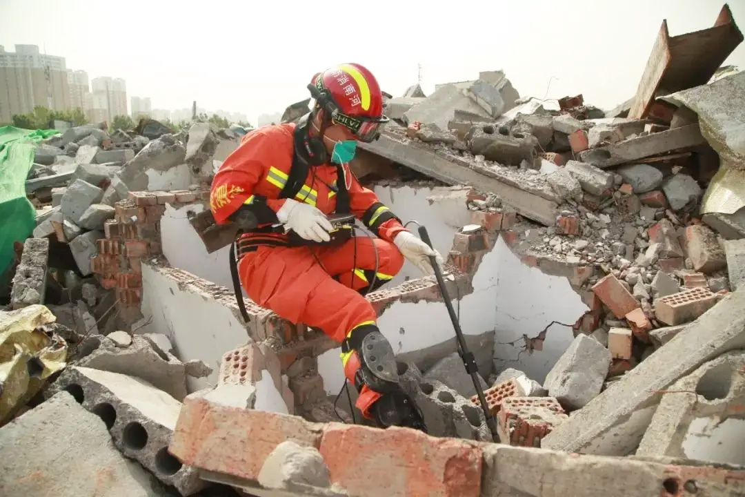 揭秘！生命探測儀5大實戰(zhàn)技巧，讓你的搜救效率飆升200%！